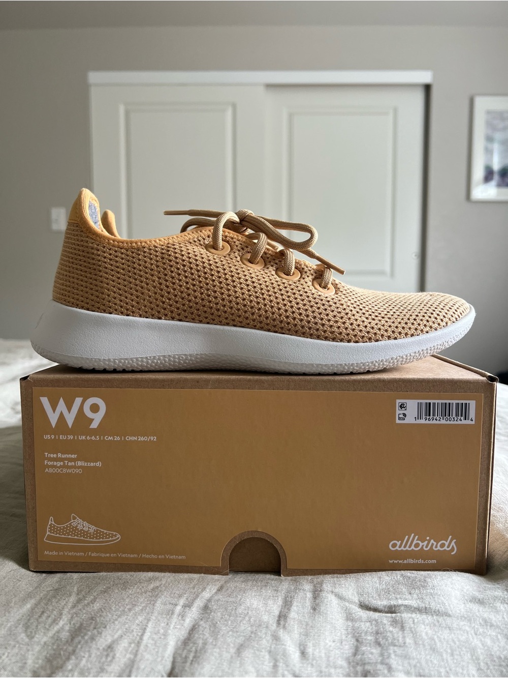 allbirds Tree Runner shoes - Picture 3 of 3